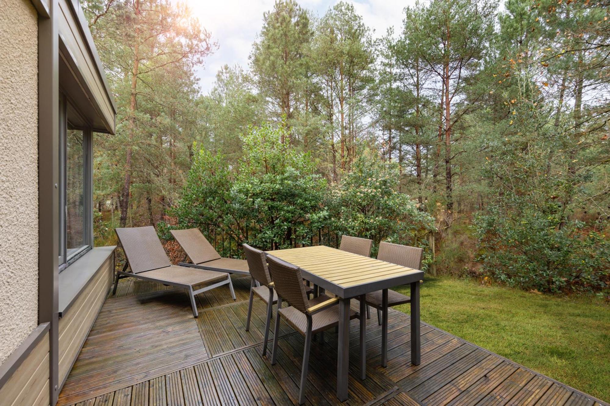 Center Parcs Les Hauts De Bruyeres Chaumont-sur-Tharonne Exteriör bild
